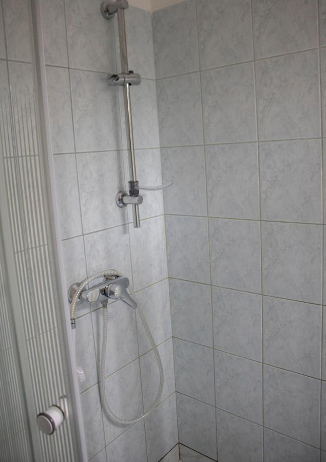 דירות Szekszárd Csalogany Apartman מראה חיצוני תמונה